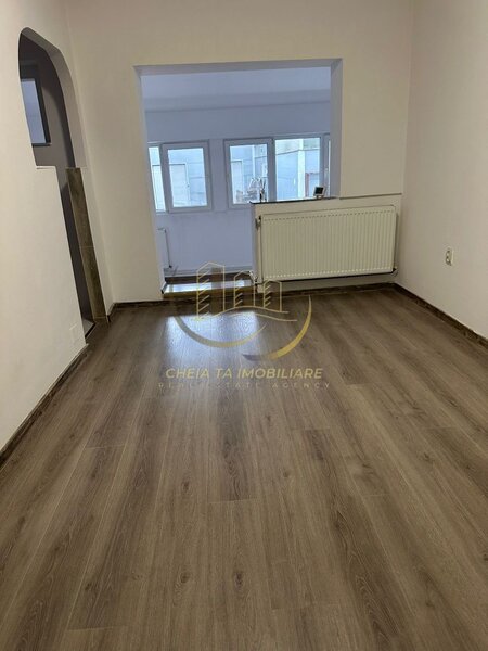 Cluj-Napoca Vanzare garsoniera finisata, etaj 1, Calea Baciului